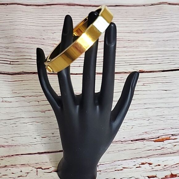 J. CREW Goldtone Bangle - Picture 1 of 5